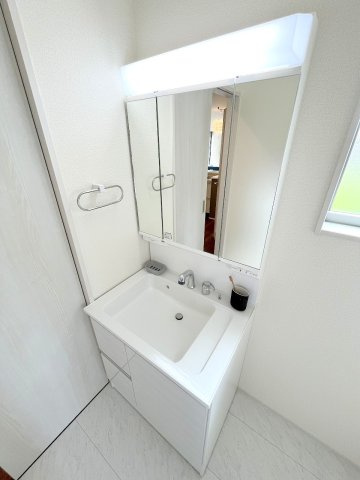 あきる野市野辺　全５棟の独立洗面台