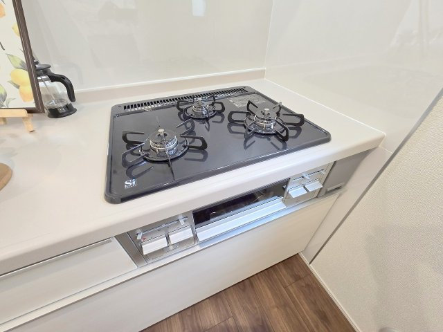 あきる野市野辺　全５棟のキッチン