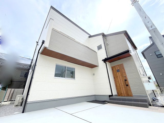 あきる野市野辺　全５棟の外観