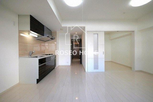 サンカトルの居間・リビング|同マンション別部屋：参考写真