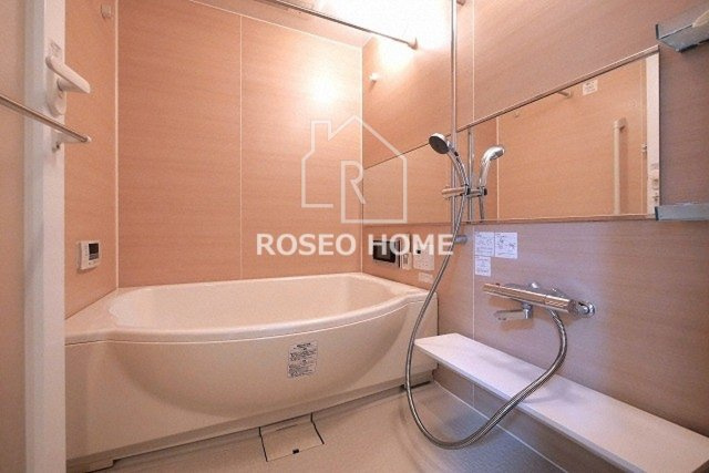 サンカトルの浴室|同マンション別部屋：参考写真