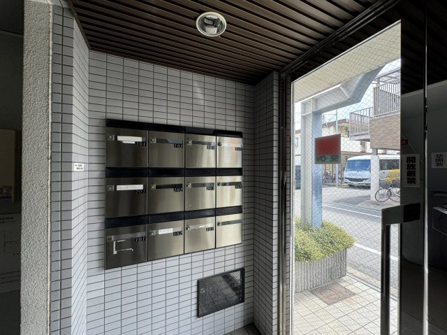 リトルウッドのエントランス