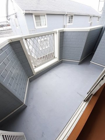 ファミールメゾンＡのバルコニー
