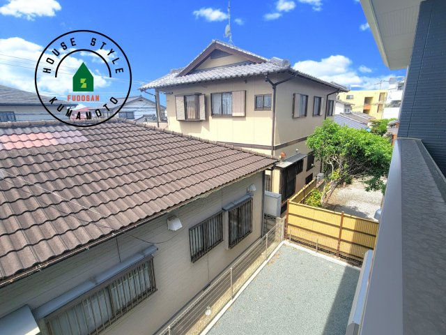 熊本市東区三郎2丁目第1-1棟（1号棟）　の展望|窓から緑が見える物件も魅力的です。