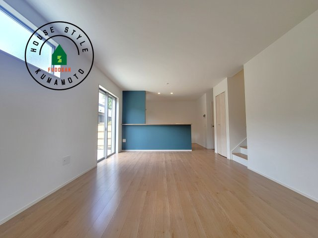 熊本市東区三郎2丁目第1-1棟（1号棟）　の居間・リビング|キッチンからリビングをしっかり確認できます。家族の笑顔があふれる空間になりそうですね。