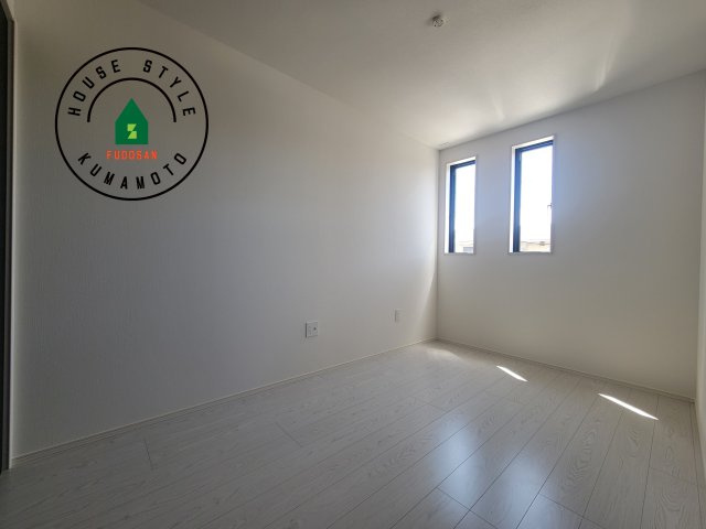 熊本市南区田井島2丁目第1-3棟（1号棟）　の子供部屋|穏やかな光が差し込む室内には、穏やかな時間が流れます。