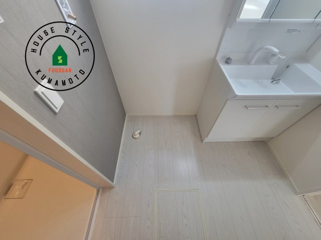 熊本市南区田井島2丁目第1-3棟（1号棟）　のランドリースペース|ランドリースペースとなります。広々して有効的にご使用できます。 