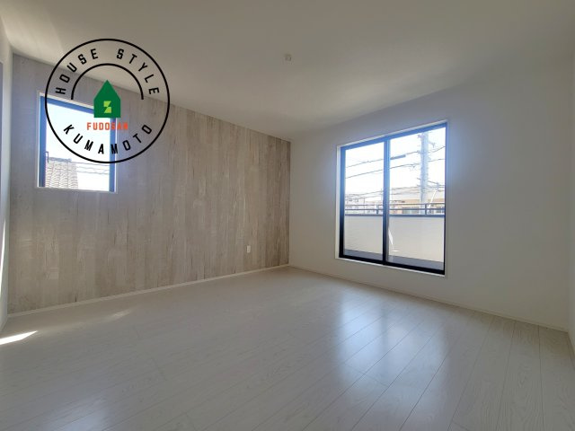 熊本市南区田井島2丁目第1-3棟（2号棟）　の寝室|主寝室には収納力に優れたクローゼットがありますので、お部屋もすっきり片付きます。