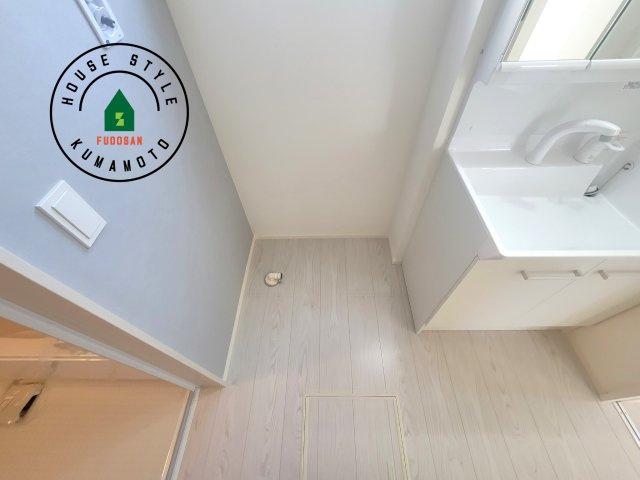 熊本市南区田井島2丁目第1-3棟（2号棟）　のランドリースペース|ランドリースペースとなります。広々して有効的にご使用できます。 