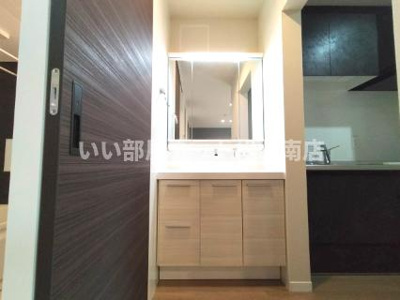 【洗面所】 | リコリス中一万