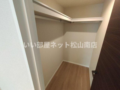 【収納】 | リコリス中一万