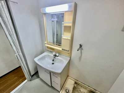 【独立洗面台】 | ペーンヴィラージュ