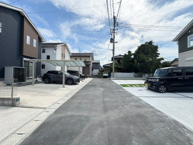 SUN COURTーサンコート－小倉南区津田3丁目【小倉南区　新築戸建て】の前面道路含む現地写真|現地撮影　2025,10,2　SUN COURTーサンコート－小倉南区津田3丁目【小倉南区　新築戸建て】