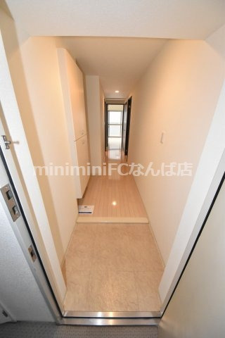 グランドゥール敷津の玄関