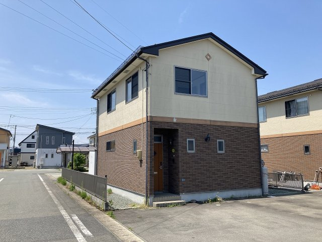 ラピスベルグAの外観