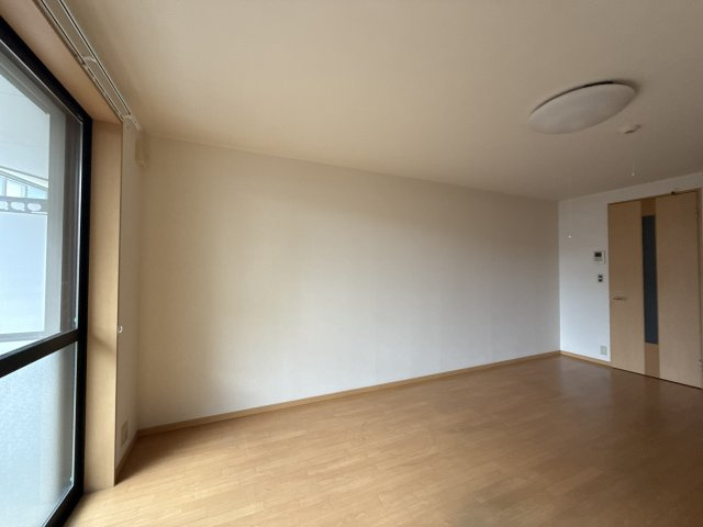 アイ・ディールの居間・リビング