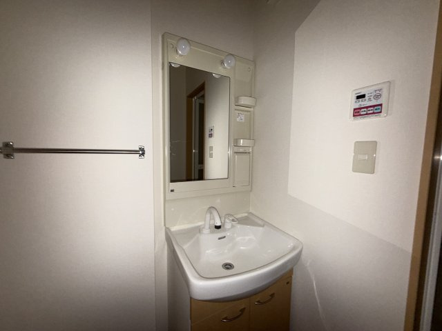 アイ・ディールの洗面所