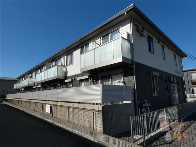 シャーメゾン瀬戸の外観