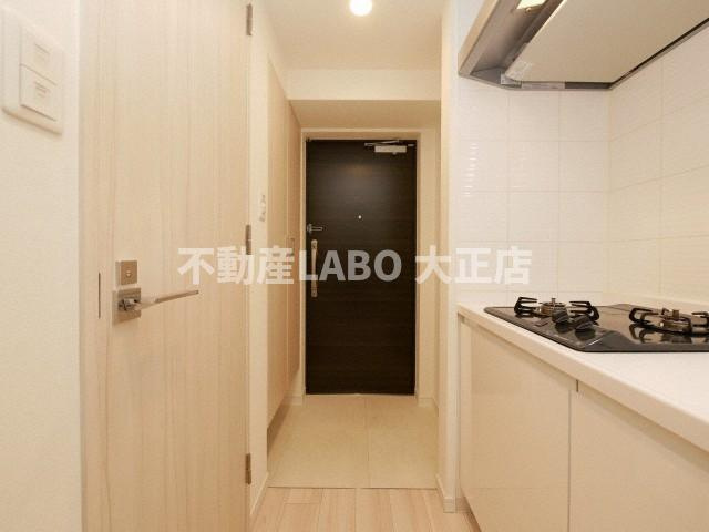 S-RESIDENCE阿波座WESTの玄関