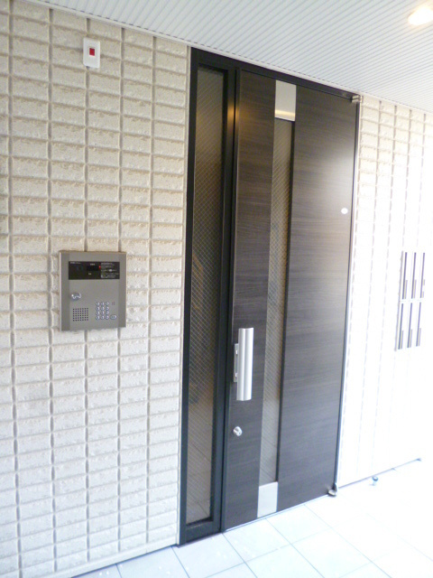 Ｌ・ＭＯＮＤＯのエントランス|エントランス