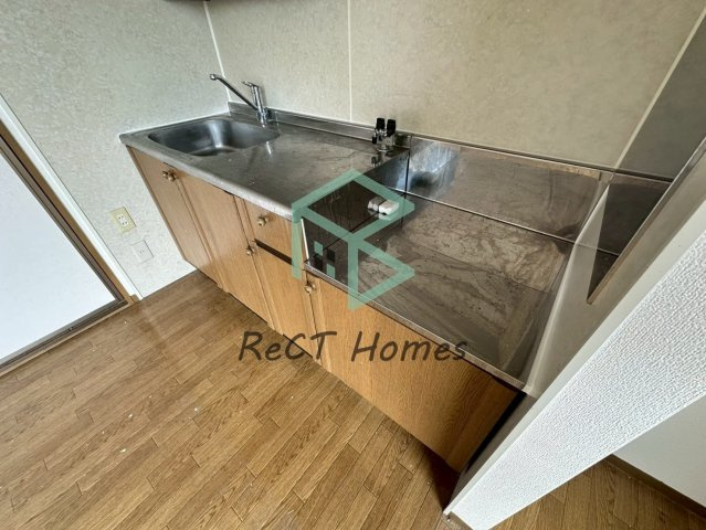 ラフィーネ’98 B棟のキッチン