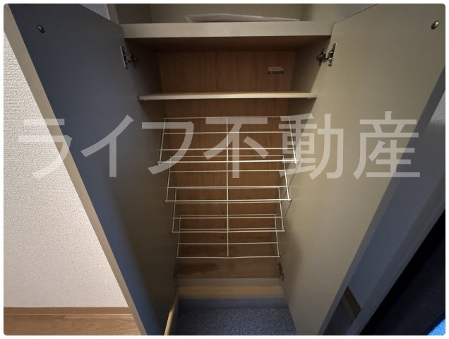 ドミール小阪の収納|専用の収納スペースです