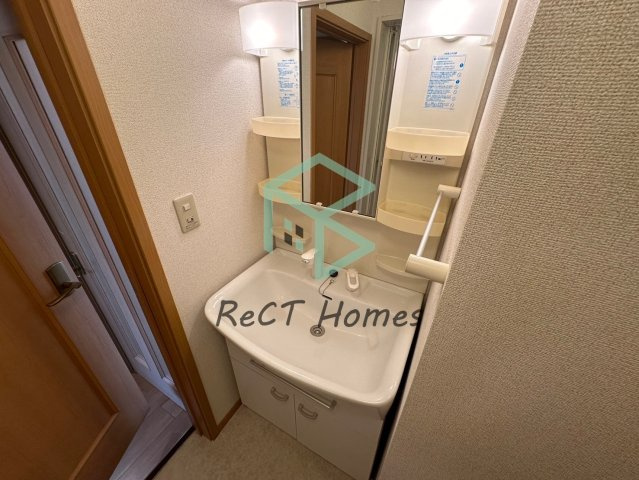 ブリーズ　アレイの洗面所