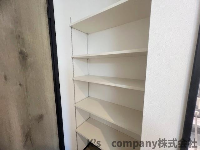 茅ヶ崎市矢畑　新築戸建　1号棟の収納|脱衣所にある収納スペース◇