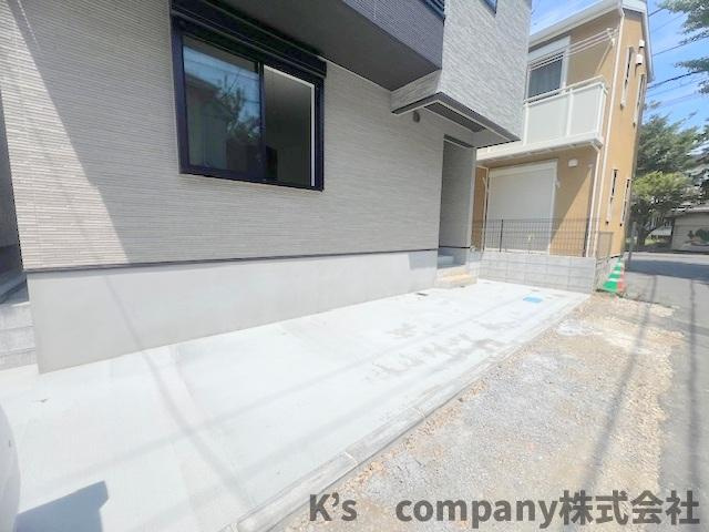 茅ヶ崎市矢畑　新築戸建　2号棟の駐車場|駐車スぺ―ス◇