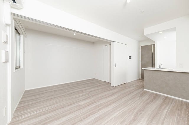 エンクレスト博多EXCEEDの居間・リビング|使いやすいリビングです