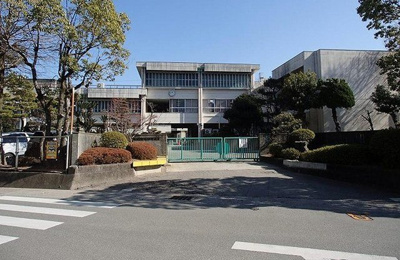 【周辺】 | Ｌａｗ　Ｆｌｏｗｅｒ | 八万南小学校まで1300m