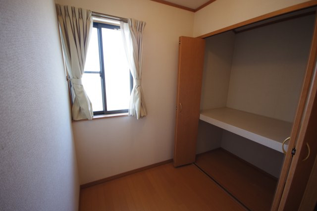 下野市石橋　戸建の収納