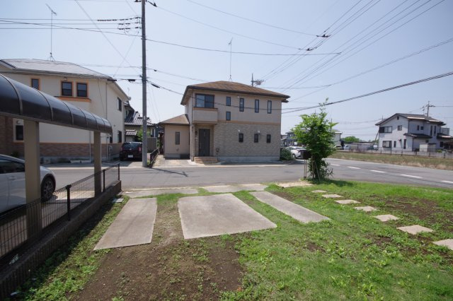 下野市石橋　戸建　予約済の駐車場
