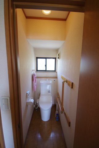 下野市石橋　戸建　予約済のトイレ