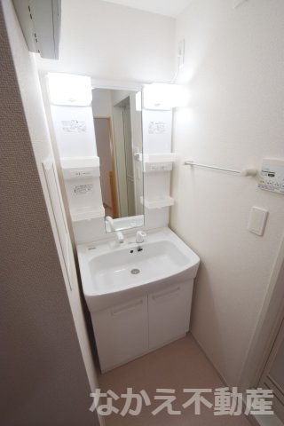 【洗面所】 | コンパクトで使いやすい洗面所