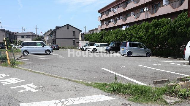 ユニオンハイツ松江の駐車場