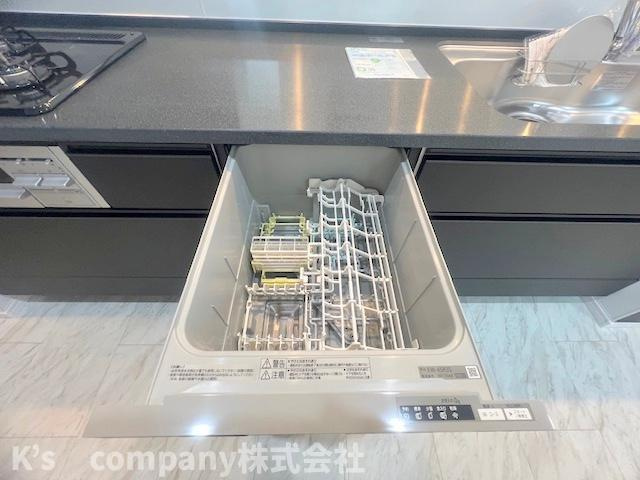 ◎茅ヶ崎市高田1丁目　新築戸建のキッチン|時間短縮に便利な食洗器完備◇◇