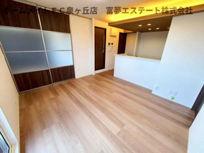 【居間・リビング】 | グランヴェールⅥ | リビングと洋室の間仕切りを閉めたとき