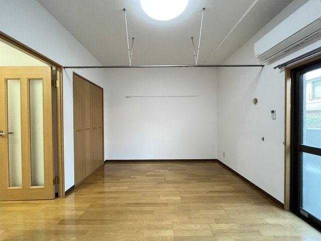 スカイマンションDの居間・リビング