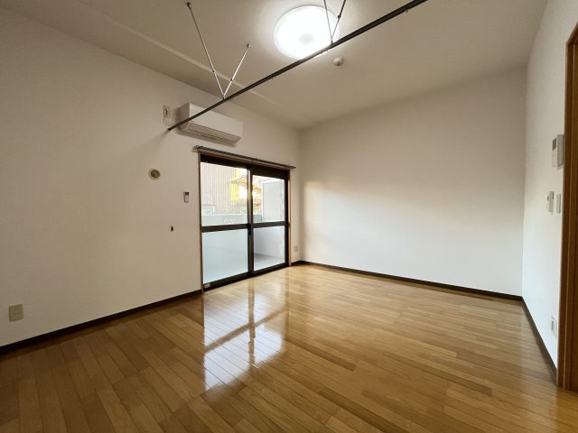 スカイマンションDの居間・リビング