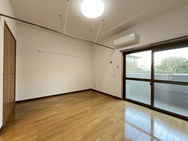 スカイマンションDの居間・リビング