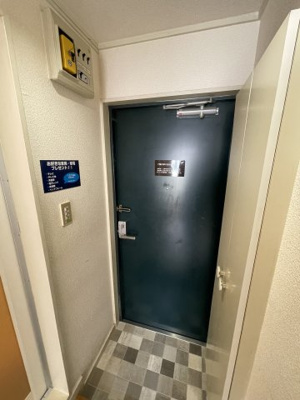 【玄関】 | プララT＆H