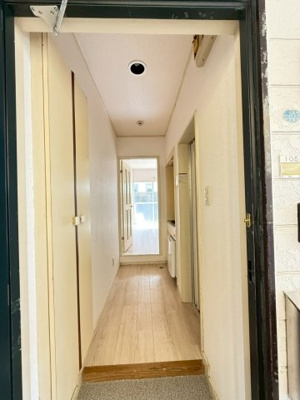 【玄関】 | プララT&H