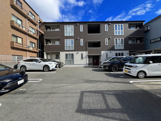 飛鳥Ⅲの駐車場