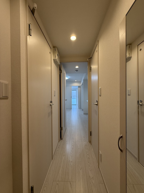 リブリ・相模大野４の玄関