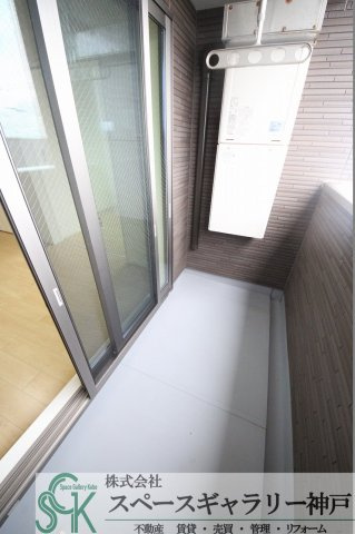 ラ・ルーノ1番館のバルコニー|※お部屋により仕様が異なる場合があります※