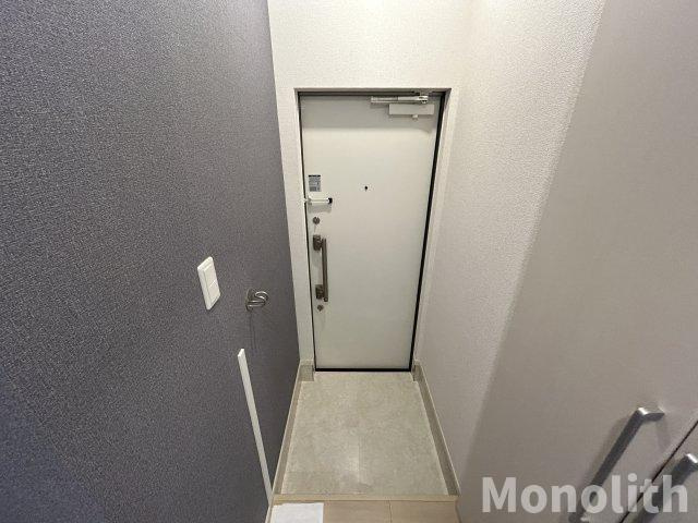 フォンターナ大町Ⅱ号館の玄関