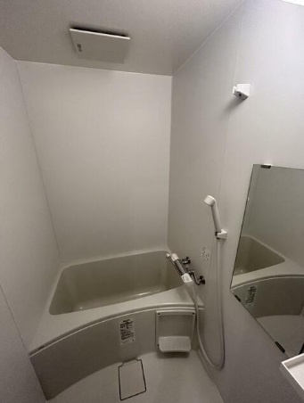 ドリーム三条の浴室