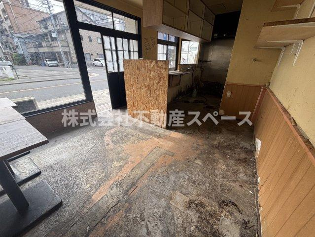 大阪市都島区内代町１丁目の店舗一部の内装
