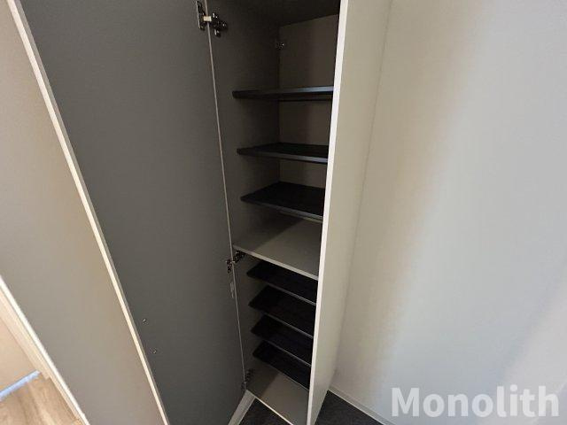 ジーメゾン岸和田ラクセルの収納